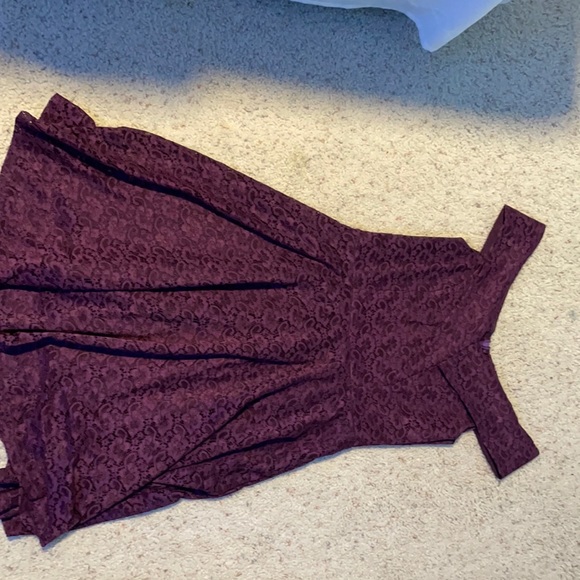 Mid length off the shoulder purple dress - Picture 1 of 3